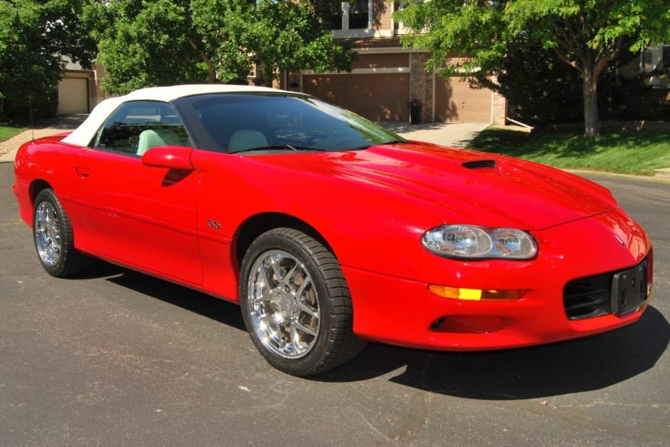 1999 Chevrolet Camaro 4th Generation 1993-2002 sold for $23,500