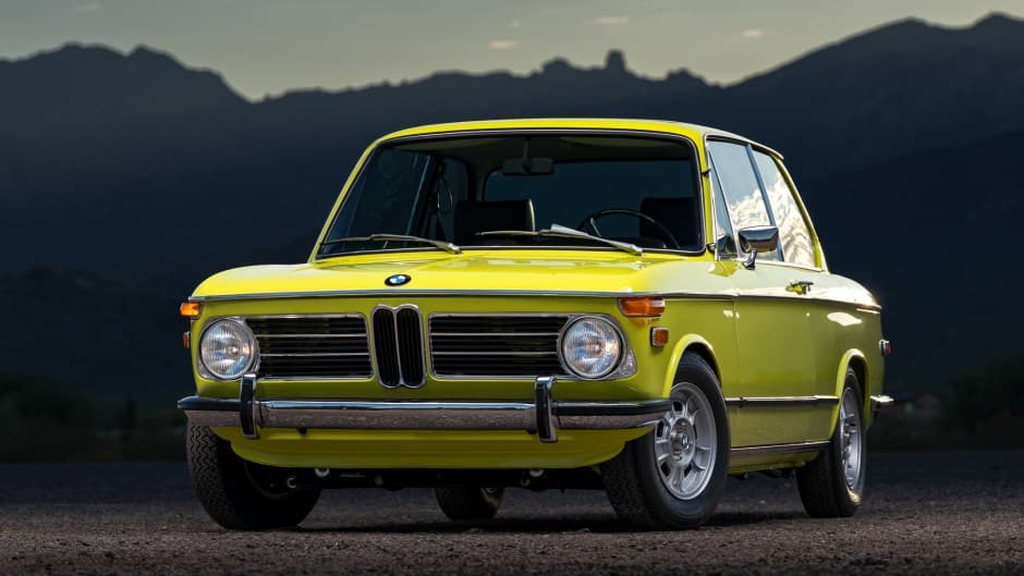1972 BMW 2002tii sold for $86,999