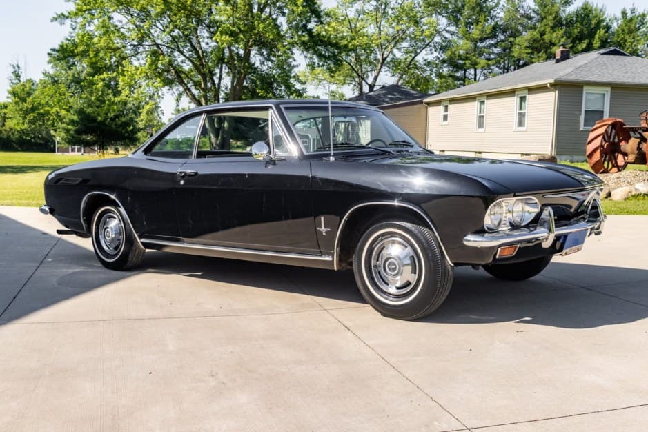 1965 Chevrolet Corvair (1965-1969) sold for $7,950