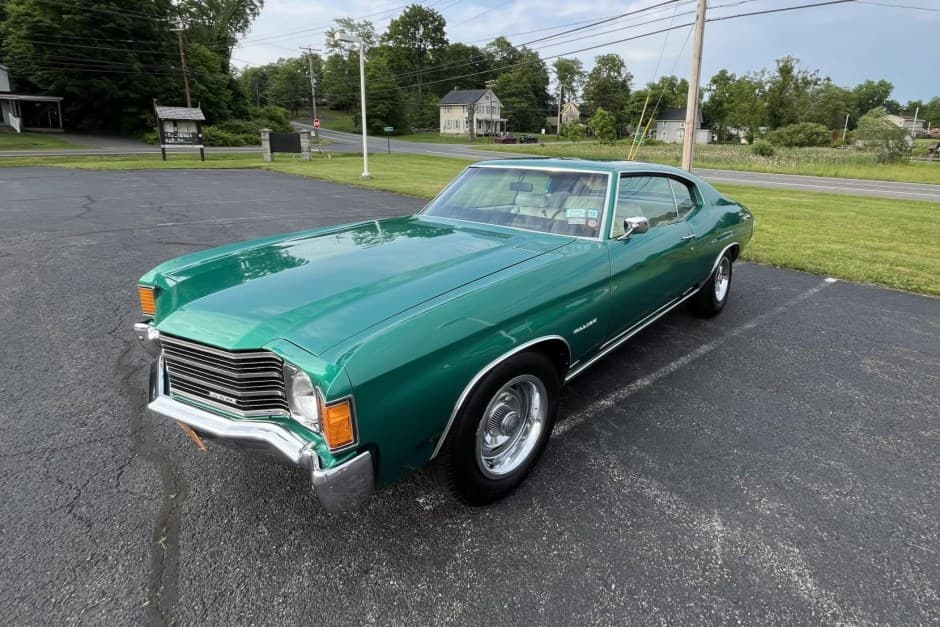 1972 Chevrolet Chevelle sold for $25,000