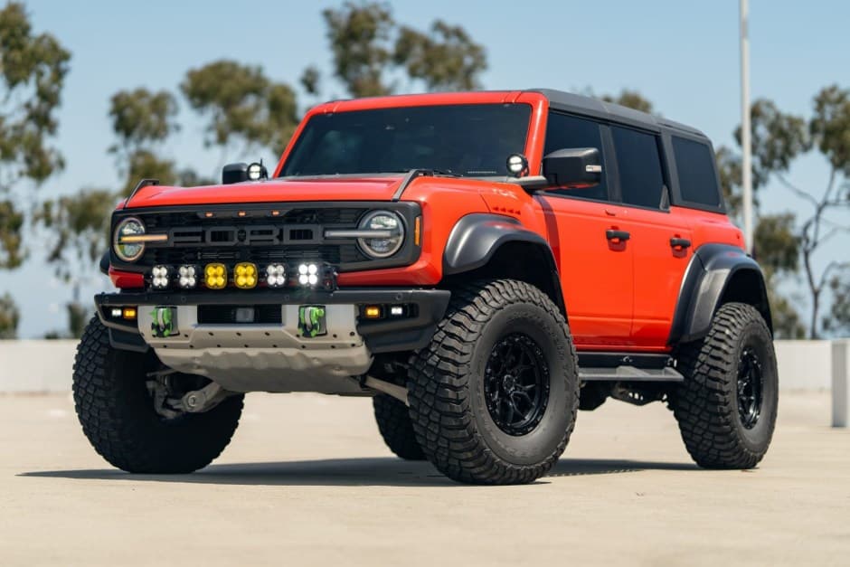 2023 Ford Bronco U725 sold for $65,064