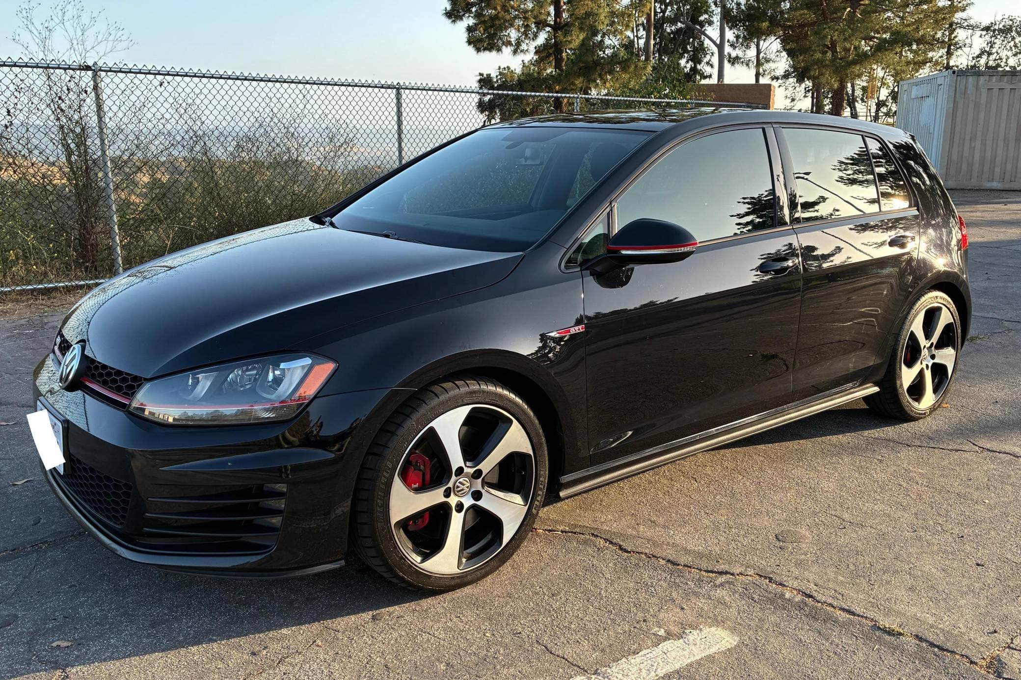2016 Volkswagen Mk7 GTI sold for $18,000
