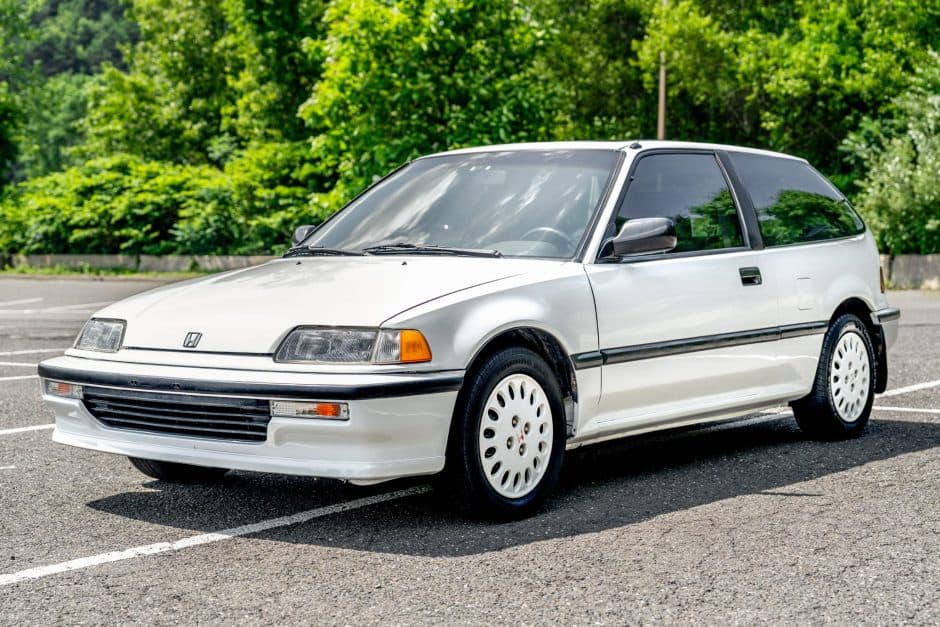 1990 Honda Civic (1988-1991) sold for $8,000