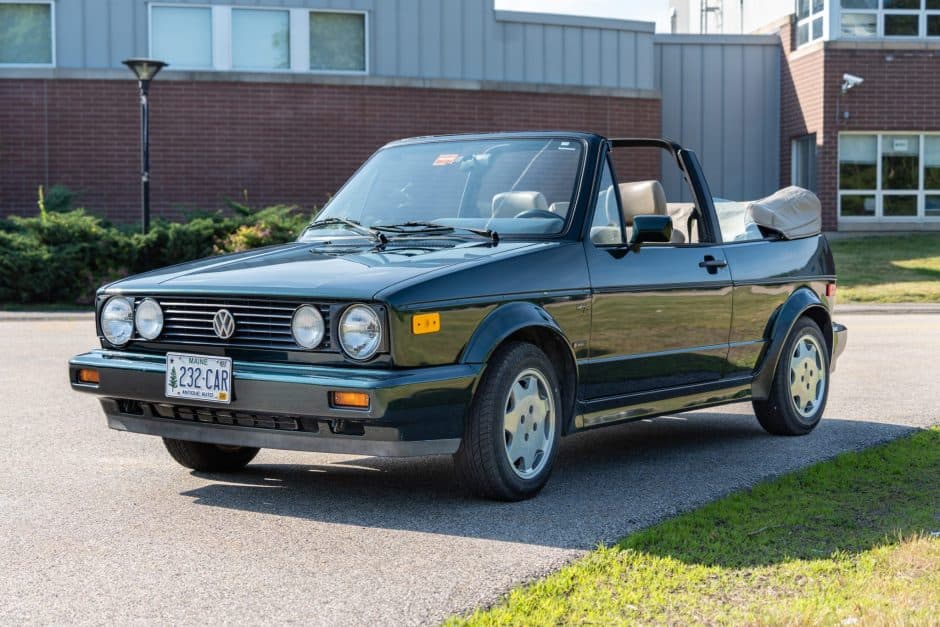 1993 Volkswagen Golf/Rabbit Cabriolet Mk1 sold for $9,500