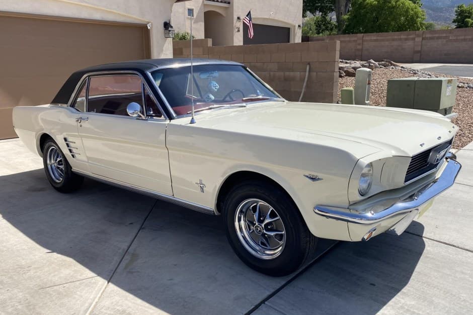 1966 Ford Mustang 1964.5-1966 sold for $18,250