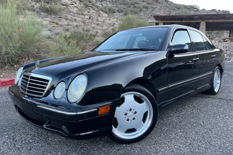 2001 Mercedes-Benz W210 E-Class AMG sold for $8,969