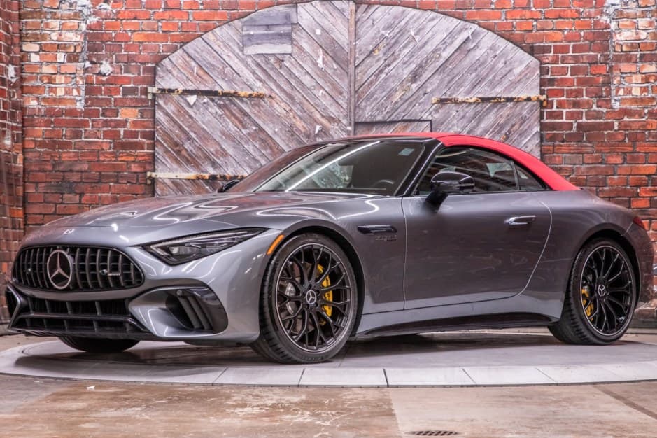 2022 Mercedes-Benz R232 SL sold for $106,500