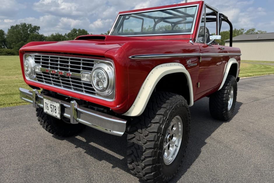 0 Ford Bronco U13/U14/U15 1966-1977 sold for $94,501
