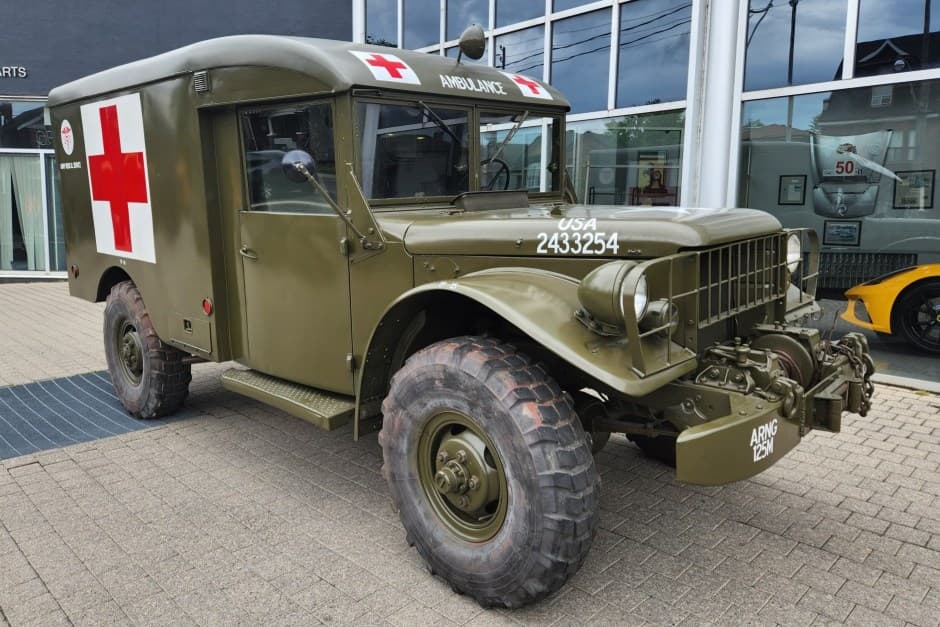 1953 Dodge Military Vehicles sold for $8,000