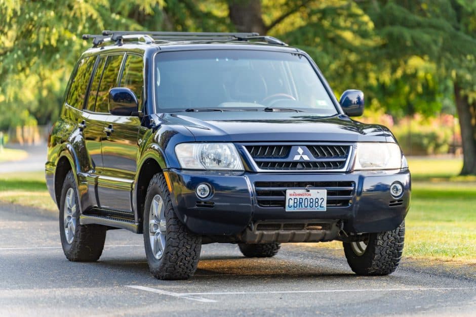 2003 Mitsubishi Pajero & Montero sold for $16,750
