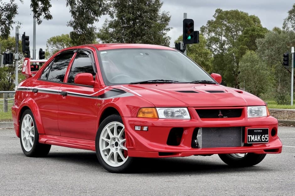 2000 Mitsubishi Lancer Evolution sold for $67,500
