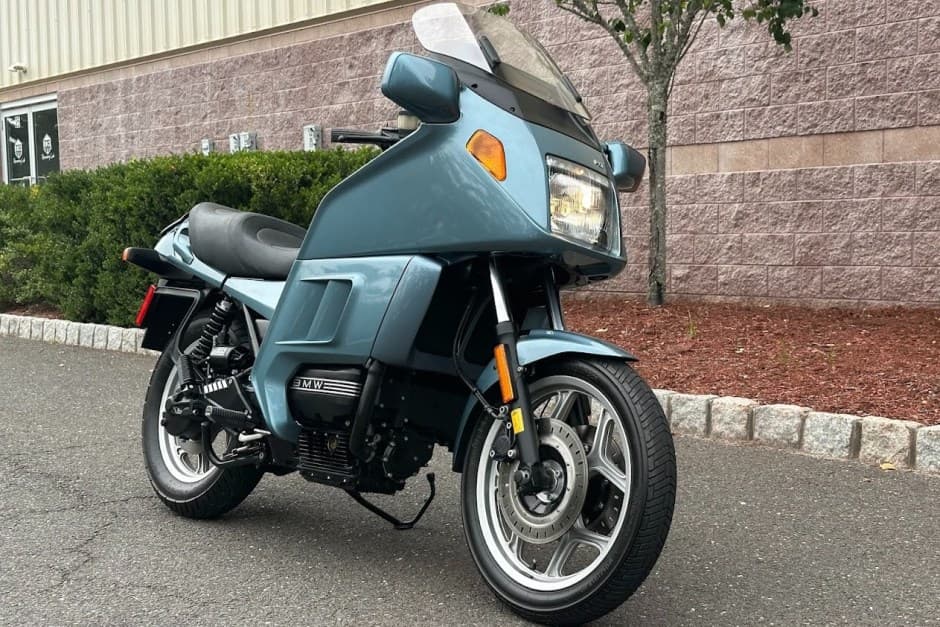 1995 BMW K75, K100, & K1100 sold for $9,018
