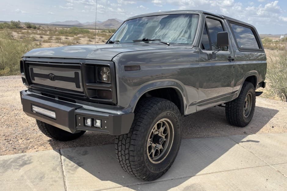 1980 Ford Bronco 3rd Generation 1980-1986 sold for $26,251