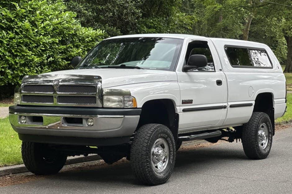 1999 Dodge Ram HD (1994-2002) sold for $26,000