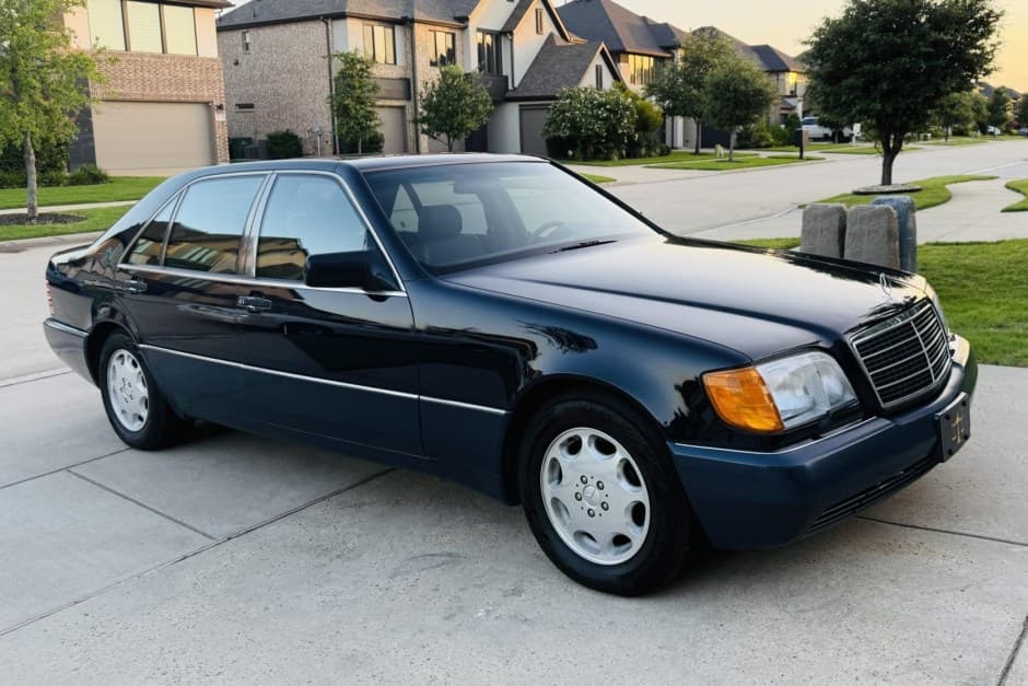 1994 Mercedes-Benz W140 S-Class sold for $8,500
