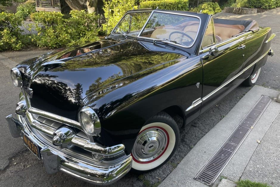 1951 Ford Shoebox sold for $16,750