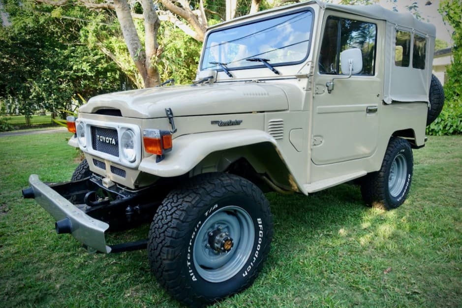 1980 Toyota Land Cruiser FJ40 sold for $34,000