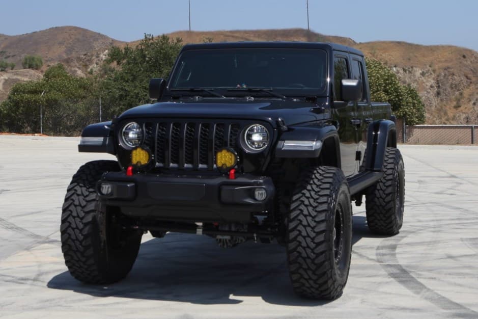 2021 Jeep Pickup sold for $39,750