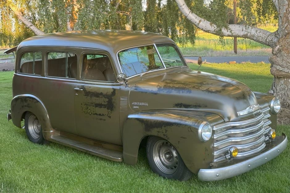 1950 Chevrolet Suburban (1947-1955) sold for $54,000