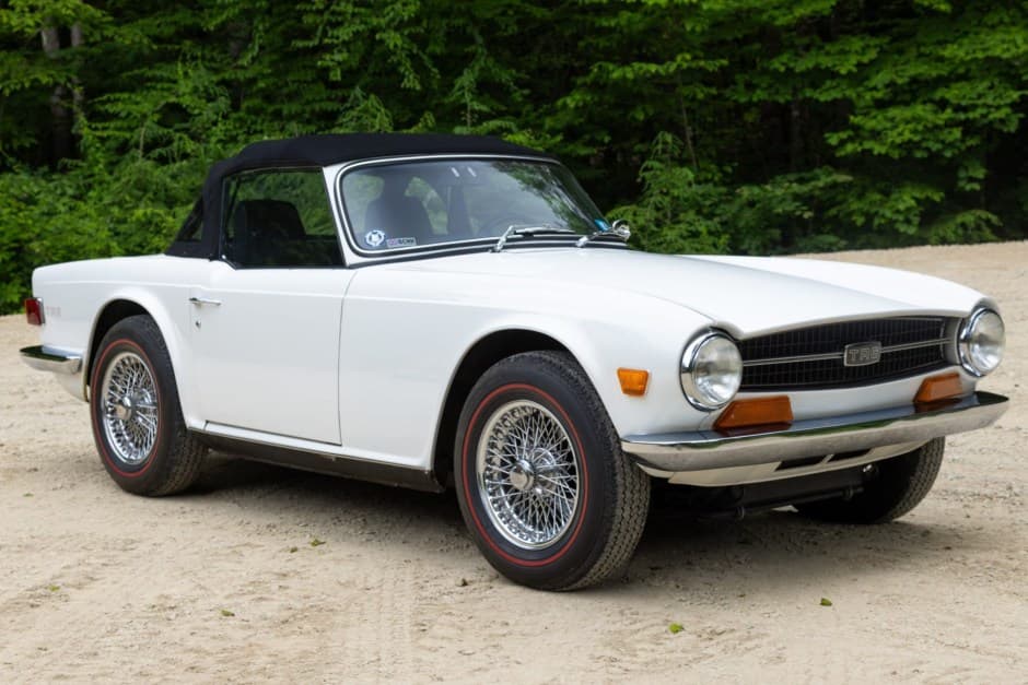 1969 Triumph TR6 sold for $11,250