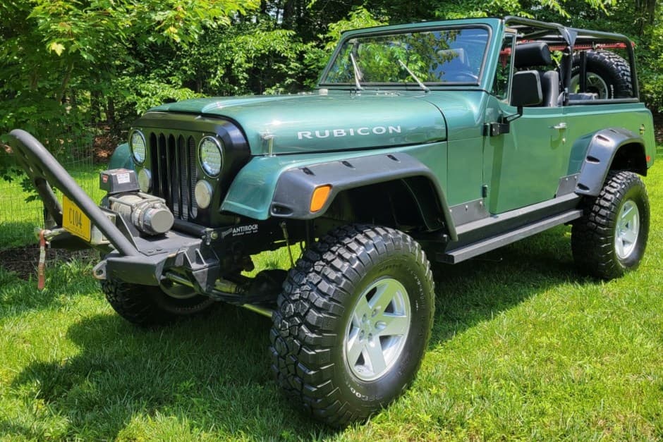 1972 Jeep Jeepster Commando sold for $10,500