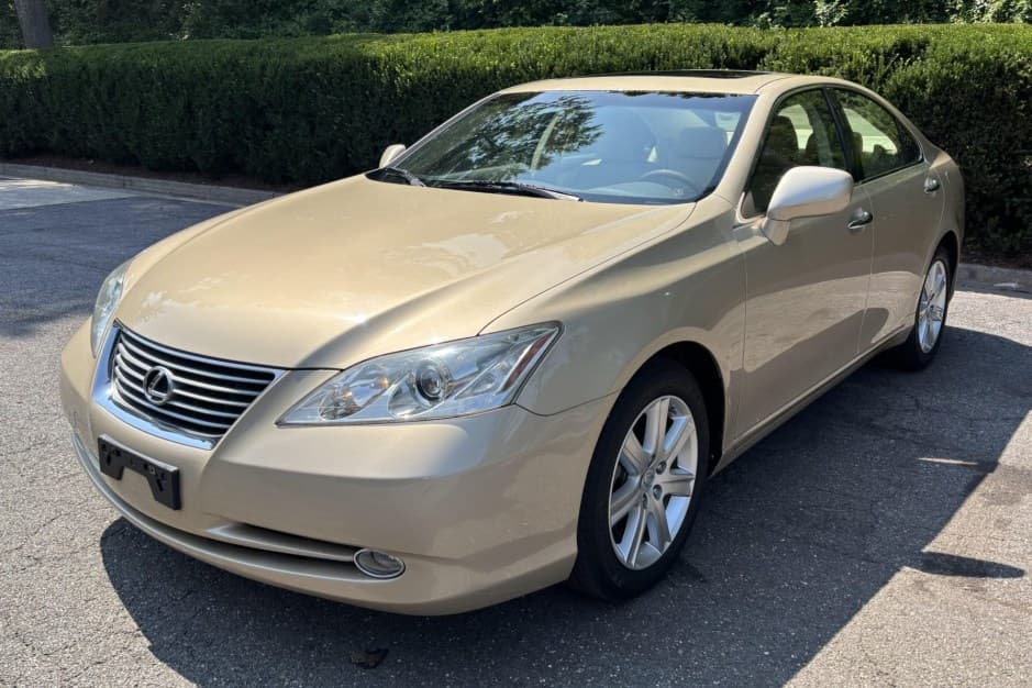 2007 Lexus ES sold for $13,498
