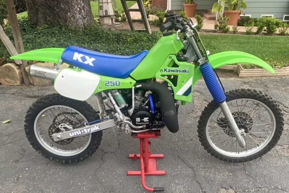 1986 Kawasaki KX sold for $2,850