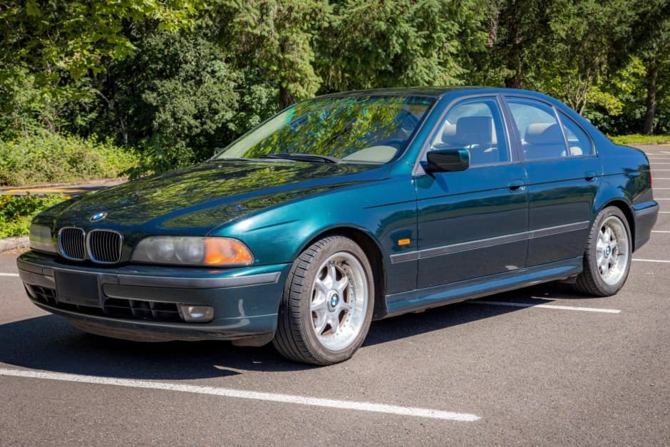 1998 BMW E39 5-Series sold for $7,300