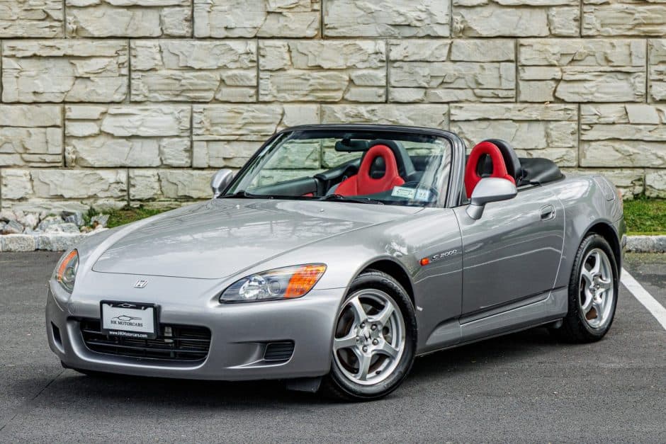 2000 Honda AP1 S2000 sold for $28,500
