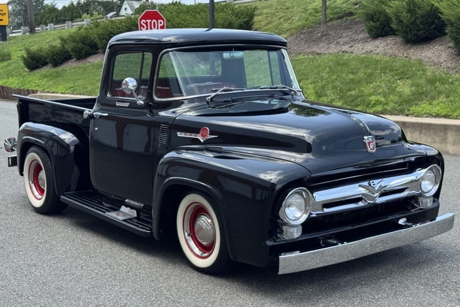 1956 Ford F-Series 1953-1956 sold for $34,500