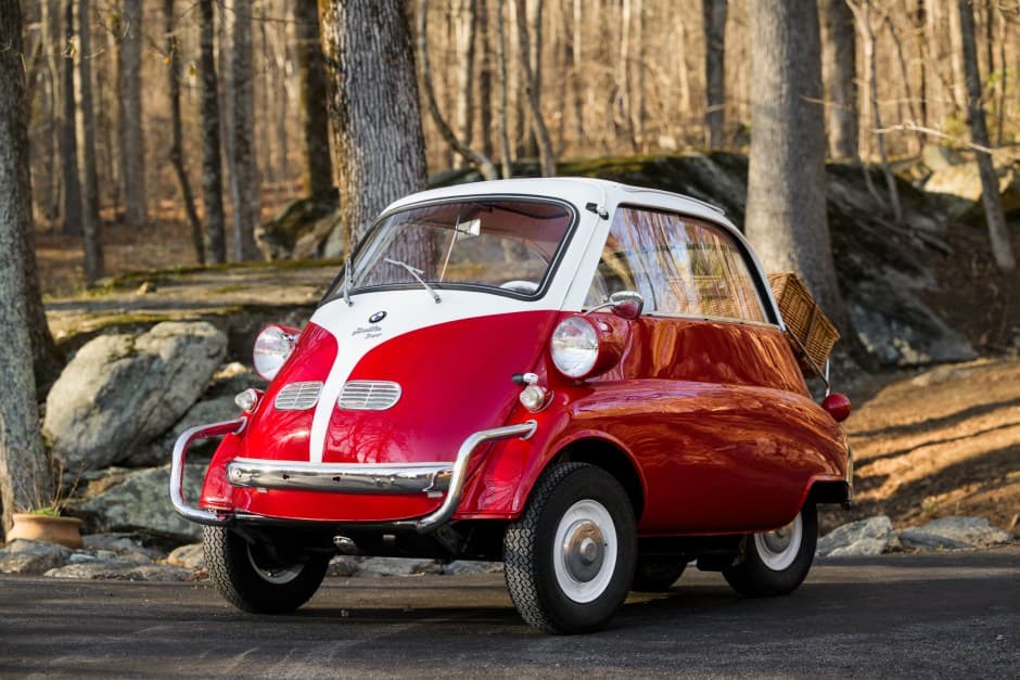 1958 BMW Isetta sold for $39,000