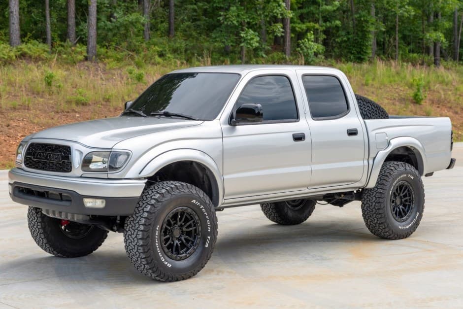 2002 Toyota Tacoma (N1X0 1995-2005) sold for $18,123