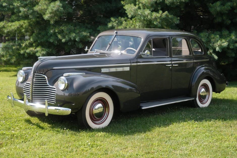 1940 Buick Special sold for $9,600