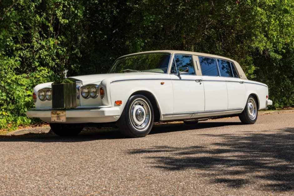 1979 Rolls-Royce SY Silver Shadow & Silver Wraith II sold for $22,000