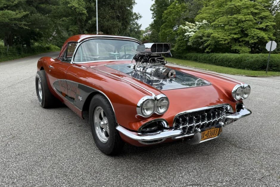 1959 Chevrolet Corvette C1 sold for $100,000