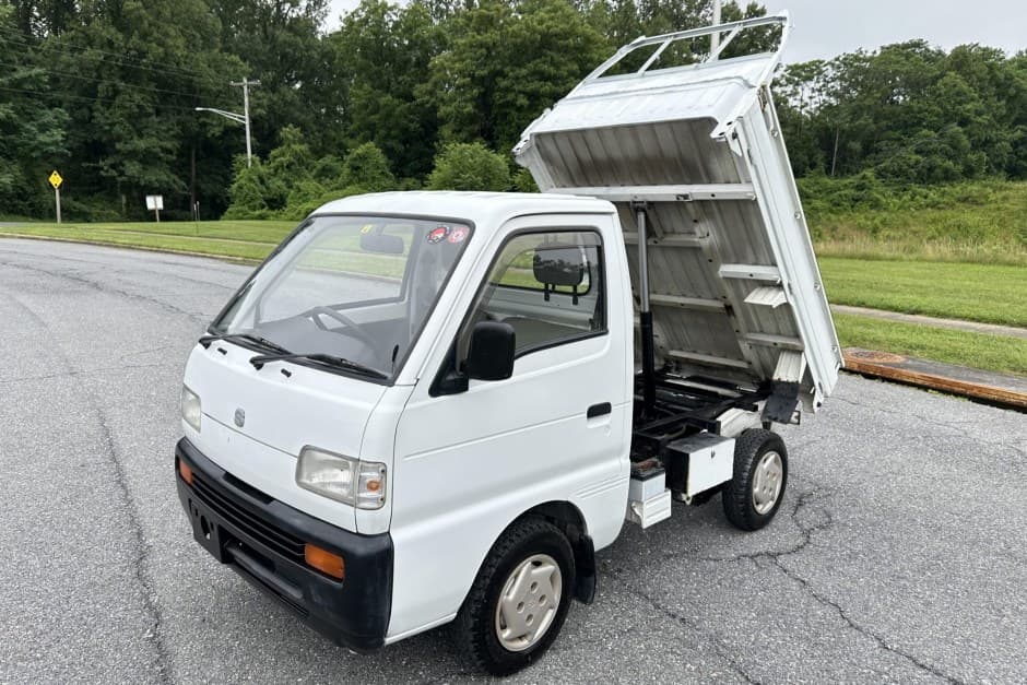 1994 Suzuki Carry sold for $7,700