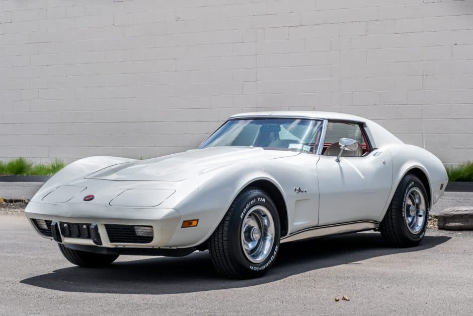 1976 Chevrolet Corvette C3 sold for $14,500