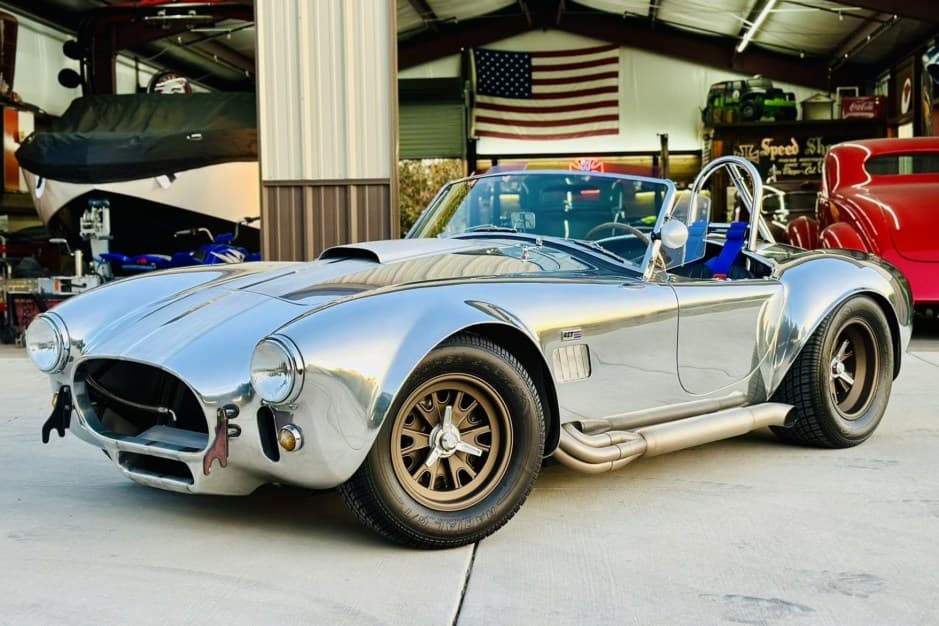 0 Shelby Cobra Replica sold for $190,000