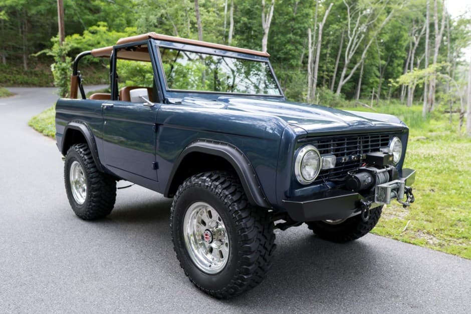 1976 Ford Bronco U13/U14/U15 1966-1977 sold for $80,000