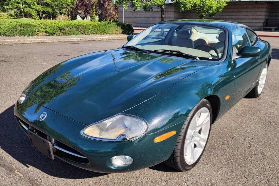 2004 Jaguar XK8 sold for $5,700