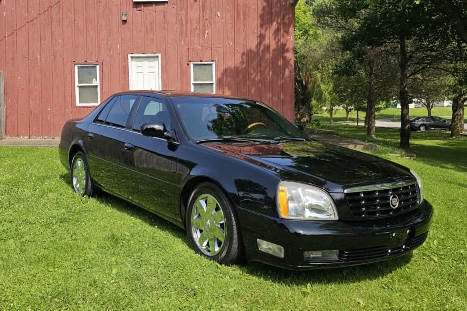 2005 Cadillac DeVille sold for $8,200