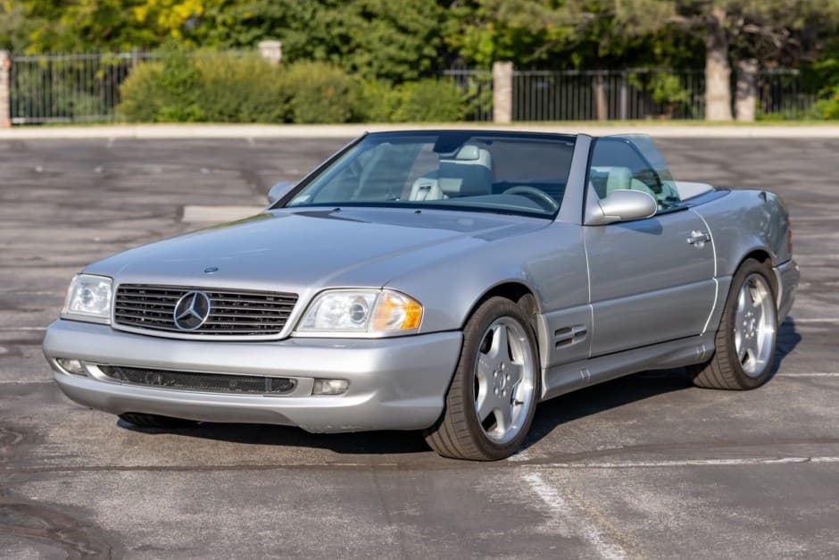 1999 Mercedes-Benz R129 SL sold for $22,000