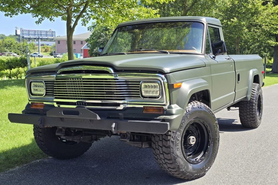 1985 Jeep Pickup sold for $24,000