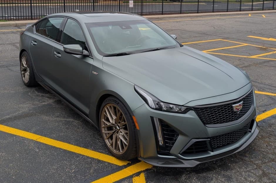 2022 Cadillac CT5 & CT5-V sold for $91,500