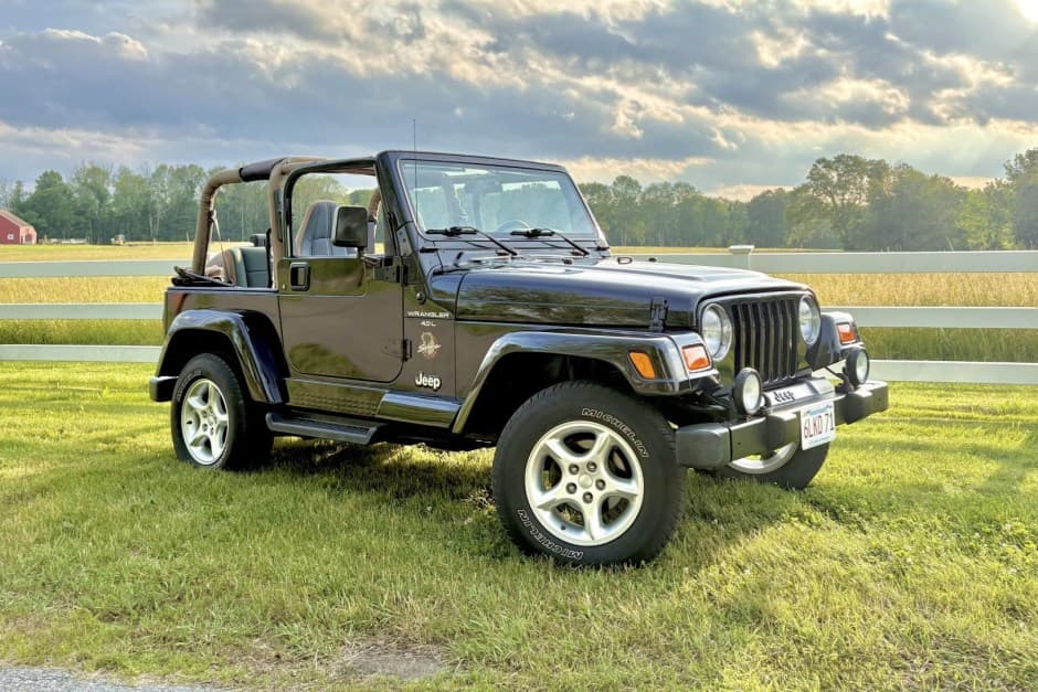 2001 Jeep Wrangler TJ (1997-2006) sold for $24,720