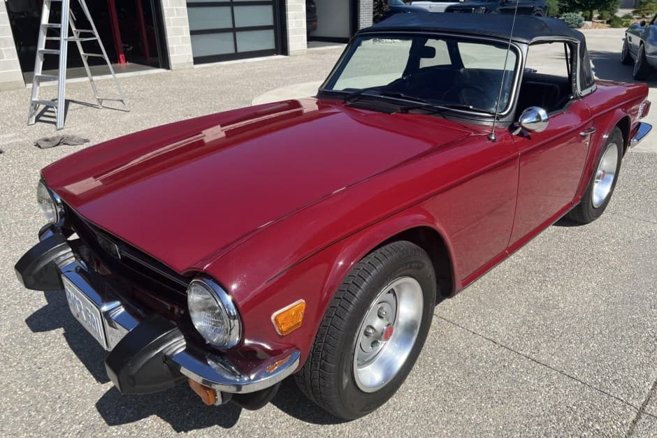 1976 Triumph TR6 sold for $14,500
