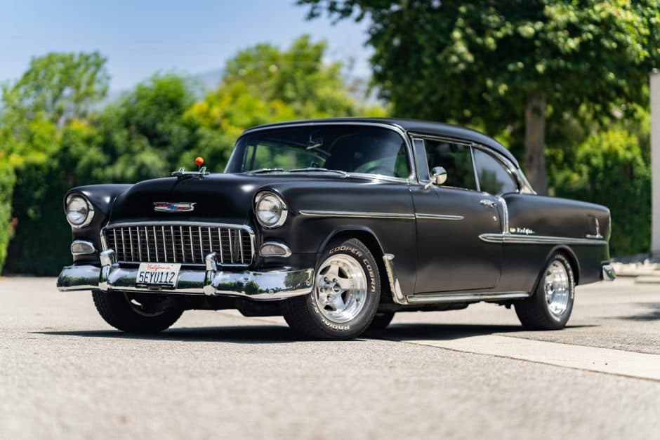 1955 Chevrolet Bel Air sold for $32,250