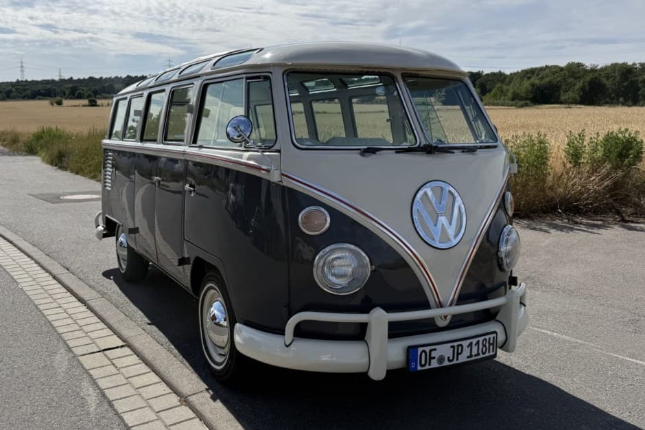 1961 Volkswagen Split-Window Bus sold for $0