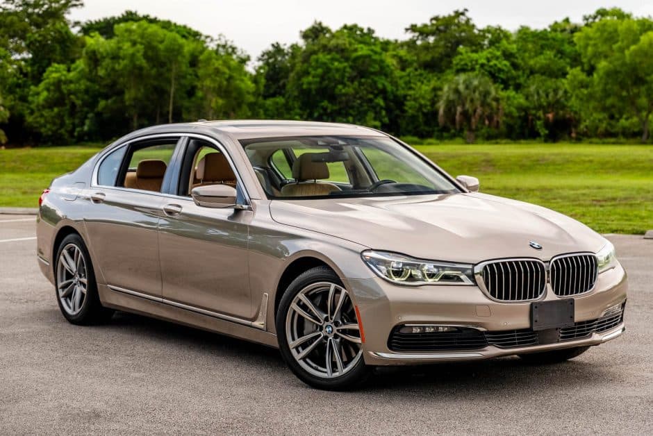 2016 BMW G11/G12 7-Series sold for $27,000