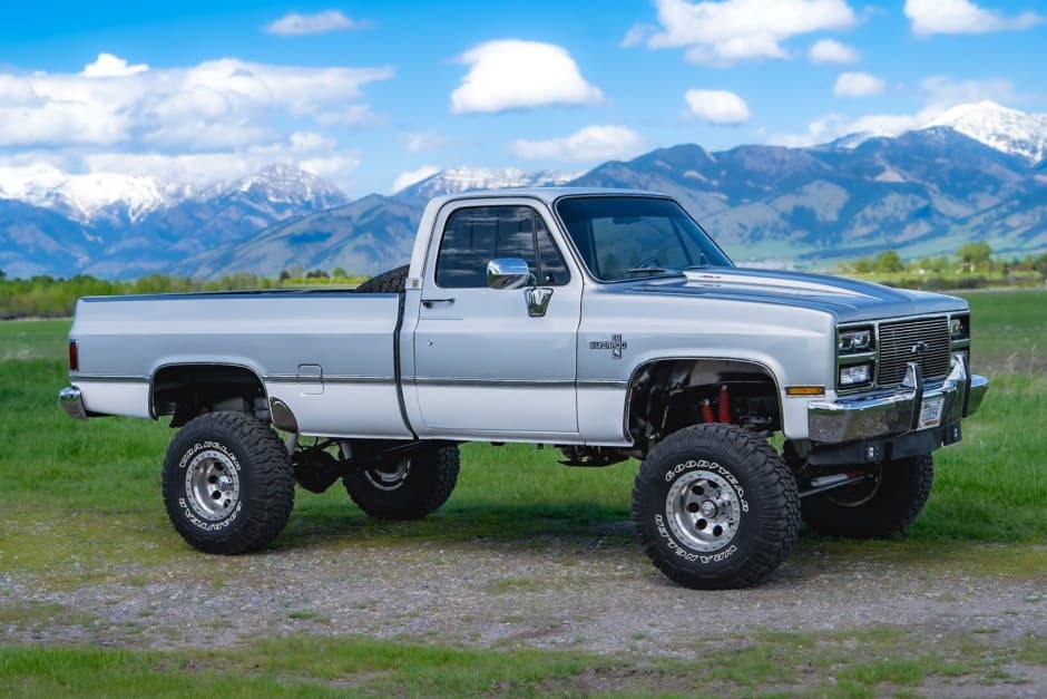 1984 Chevrolet C/K (1973-1991) sold for $39,000